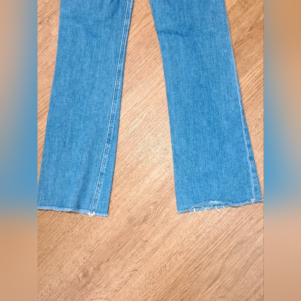PAIGE Sloane Low Rise Distressed Denim Misses Jeans Size 27 - Picture 7 of 10